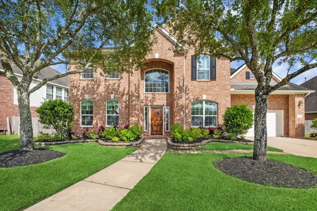 $4,500 | 4303 Pensacola Oaks Lane, Sugar Land, TX 77479