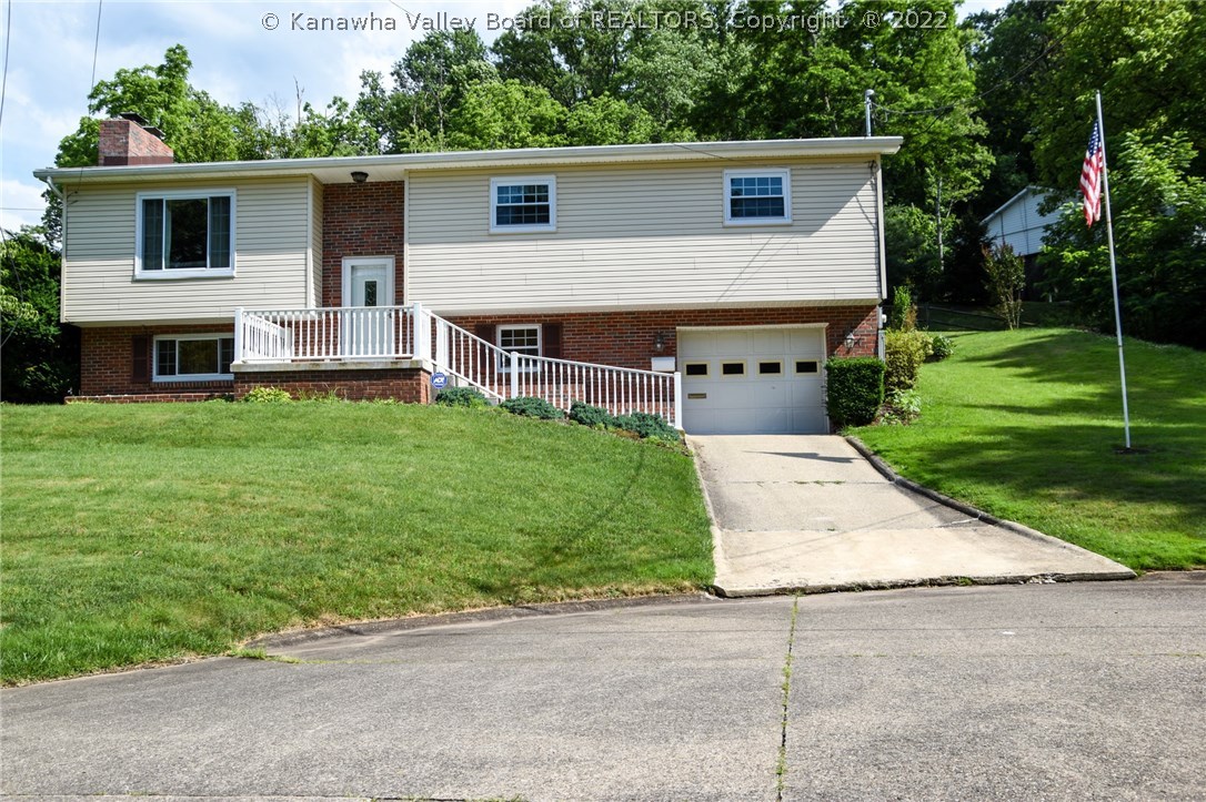 921 Jackson Road St. Albans, WV 25177 - Photo 1 of 48 Gallery Image 1