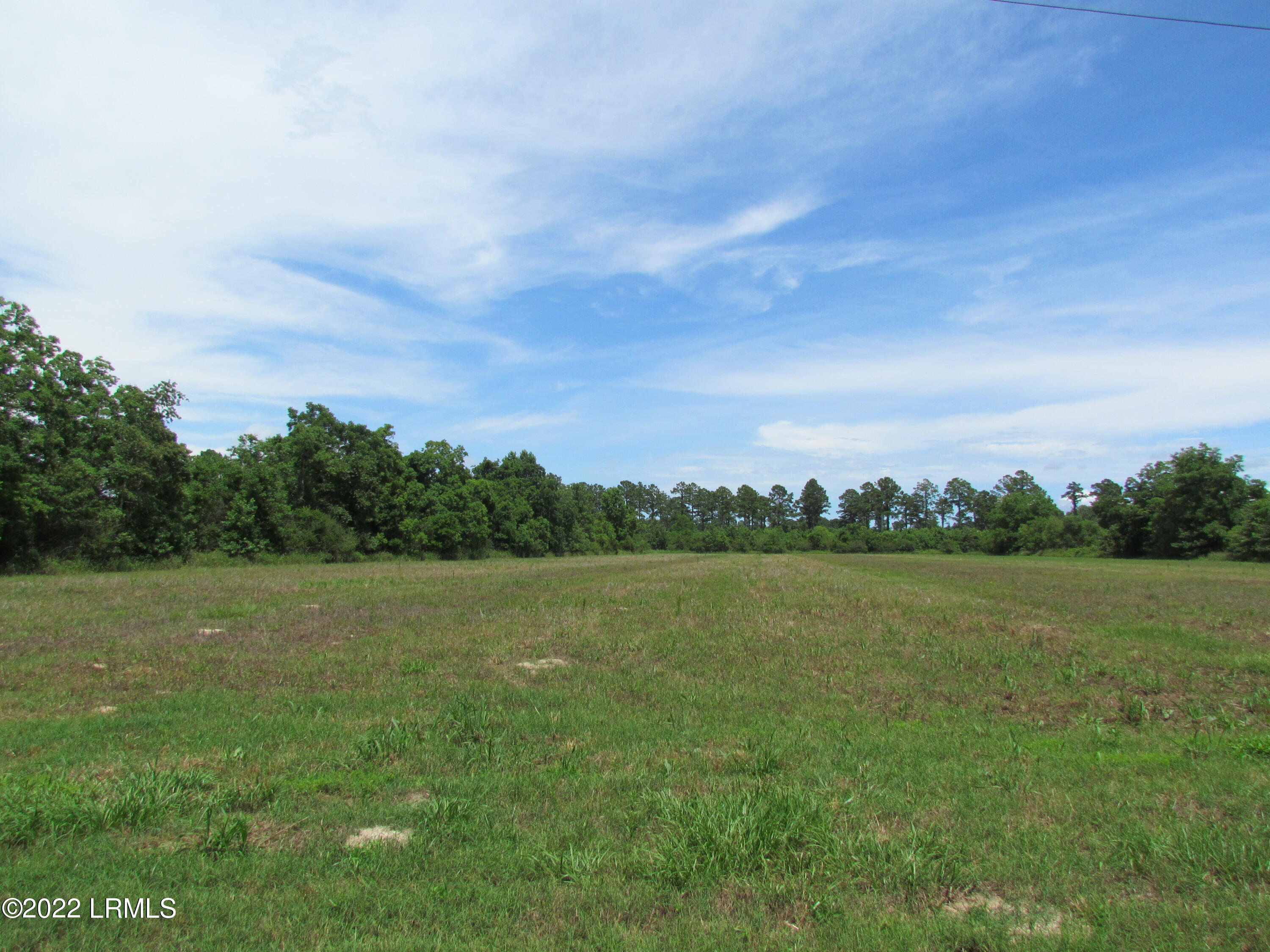 214 Seabrook Road Seabrook, SC 29940 - Photo 8 of 17 IMG_5177