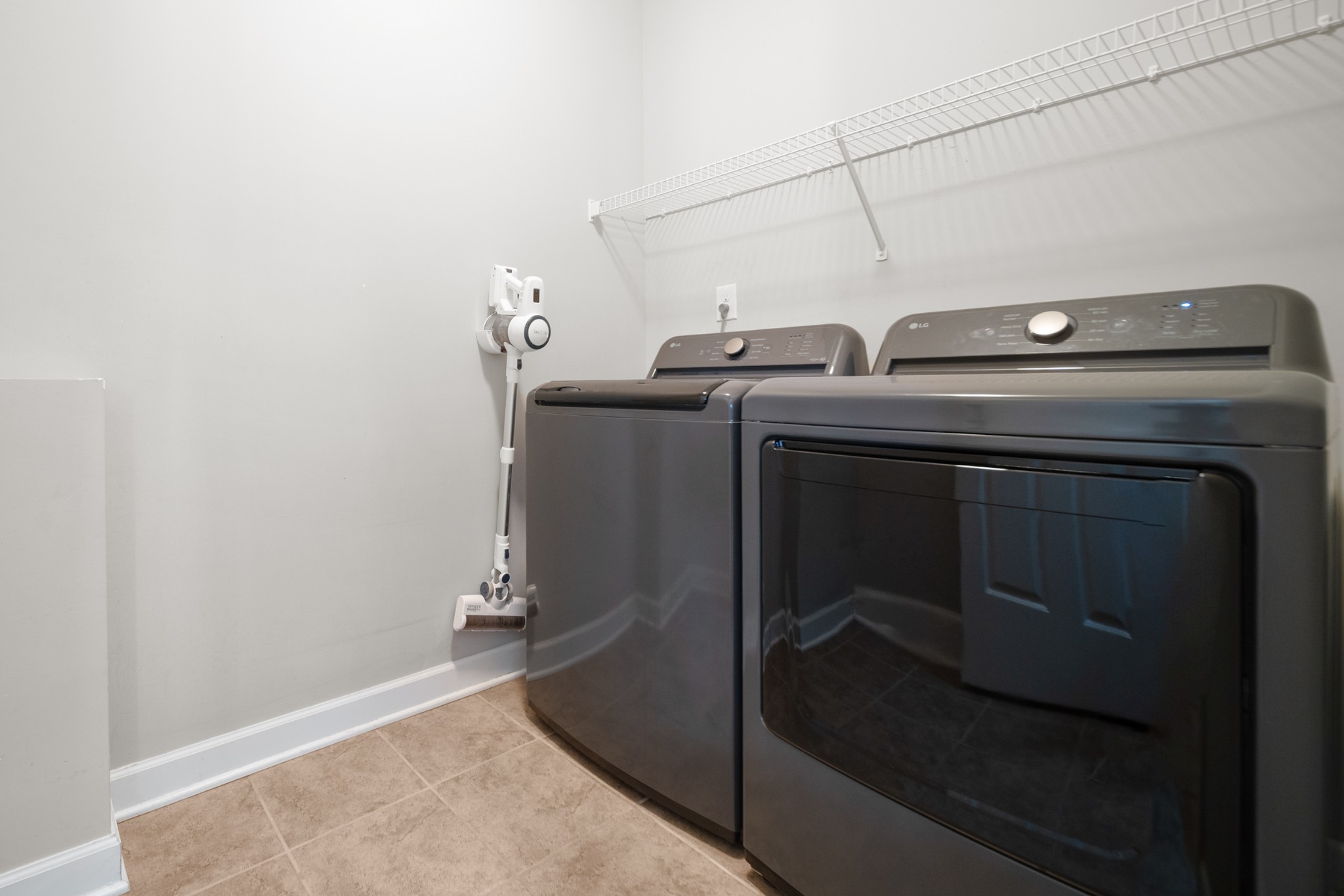 1934 Hygeia Road Greenbrier, TN 37073 - Photo 28 of 36 a utility room with dryer and washer