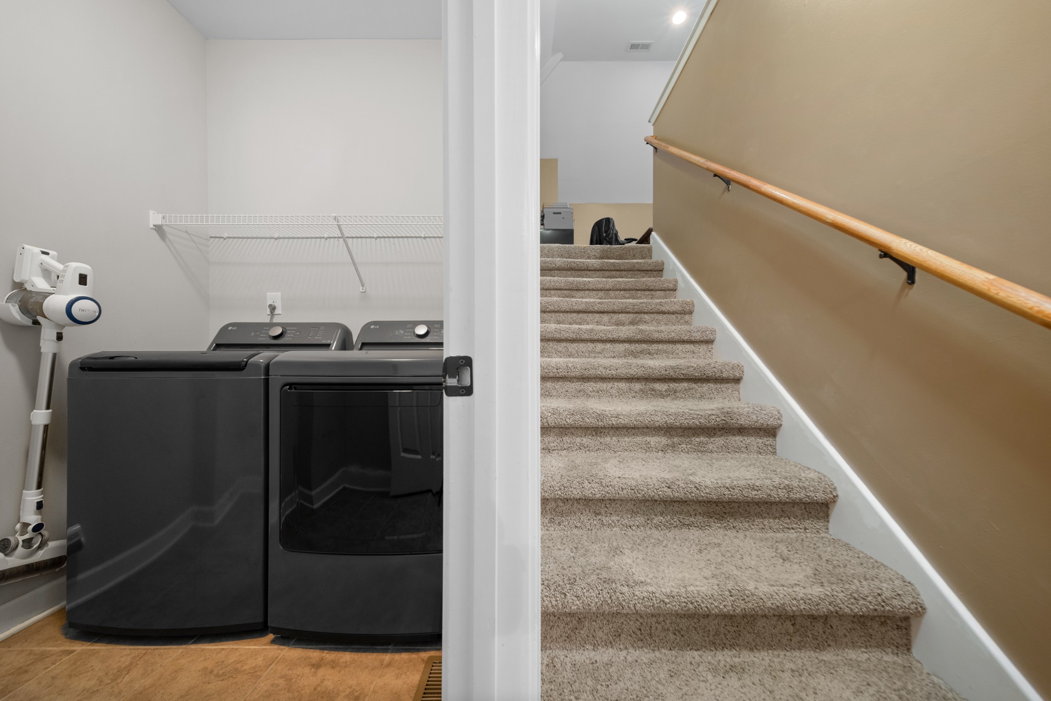 1934 Hygeia Road Greenbrier, TN 37073 - Photo 29 of 36 a view of entryway and hall