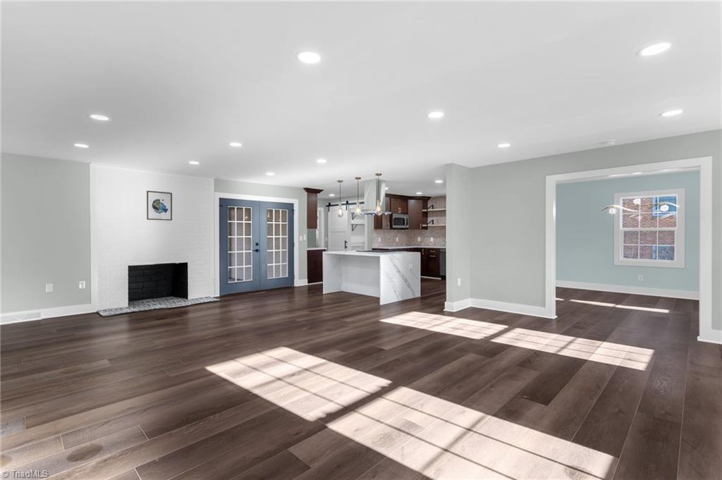 1222 Kensington Drive High Point, NC 27262 - Photo 7 of 35