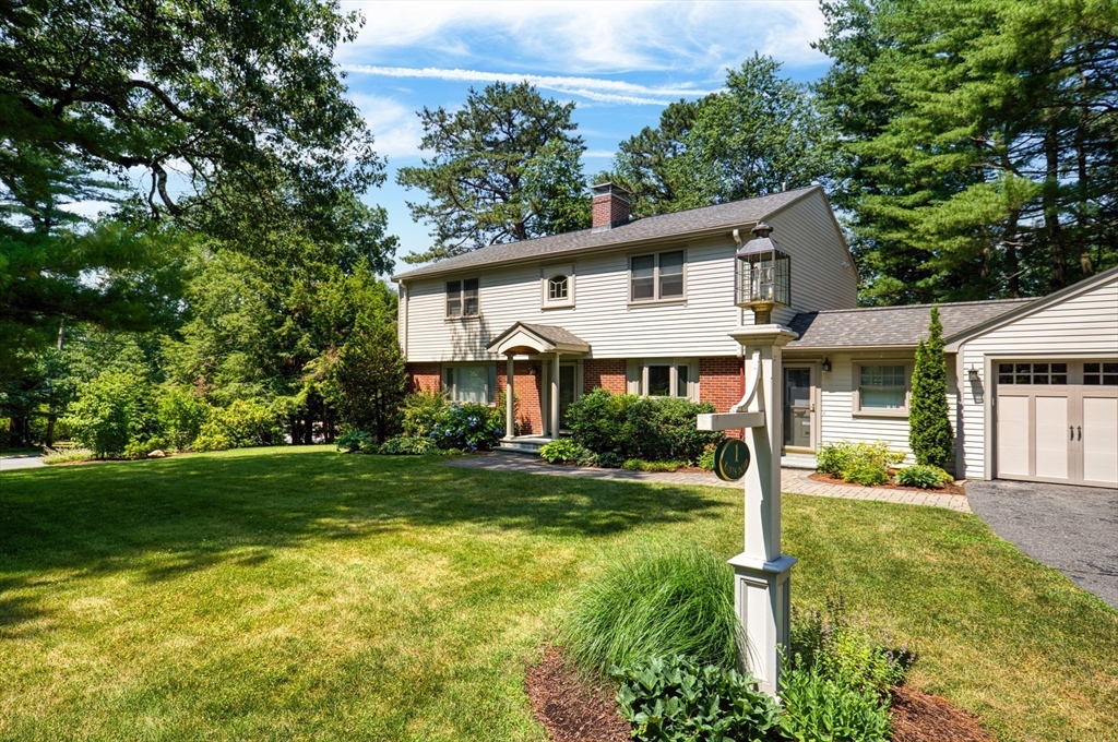 1 Dawes Road Lexington, MA 02421 - Photo 3 of 38