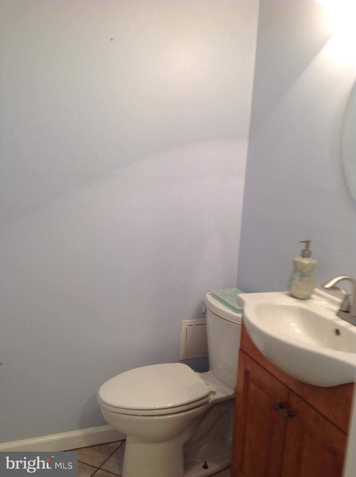 1333 Westburn Road Baltimore, MD 21228 - Photo 29 of 32 Half bath in basement