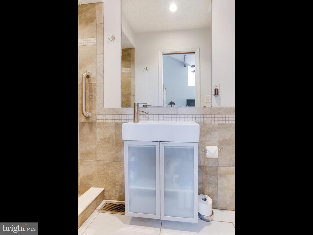 504 Southview Drive Riva, MD 21140 - Photo 19 of 49 Gallery Image 19