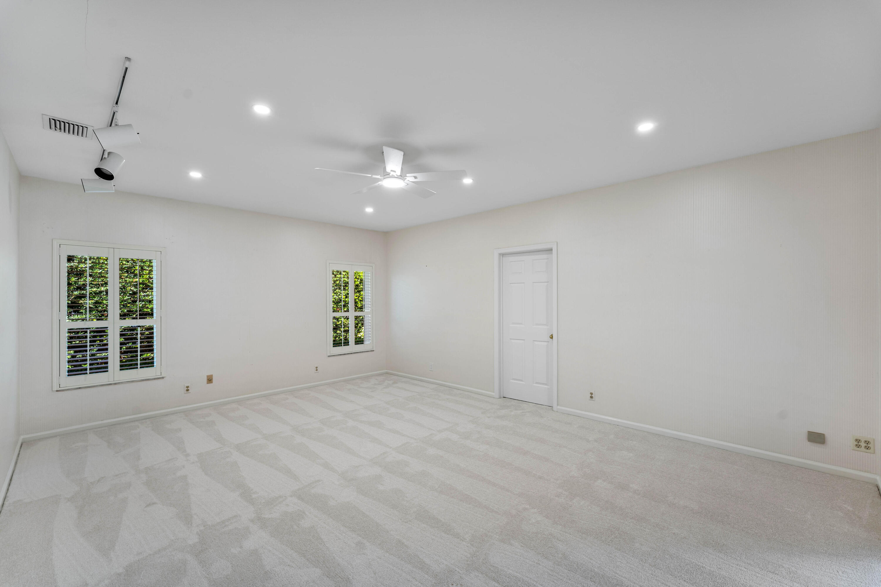 1851 Thatch Palm Drive Boca Raton, FL 33432 - Photo 35 of 70 034-1851ThatchPalmDrive-BocaRaton-FL-334