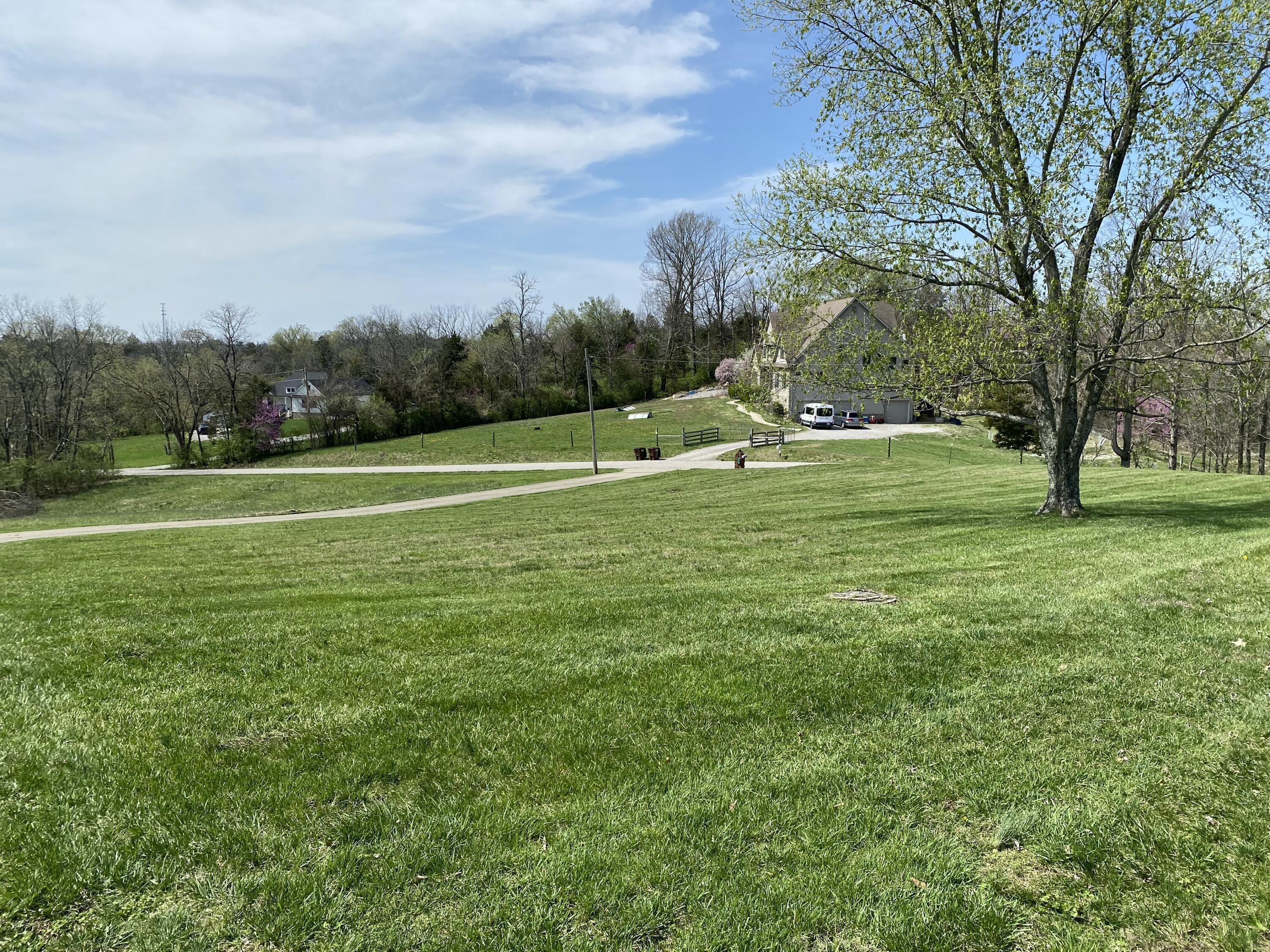 317 Short Road Salvisa, KY 40372 - Photo 10 of 47 IMG_0214
