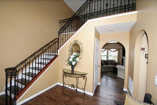 260 Heathermere Loop Galena, OH 43021 - Photo 3 of 24