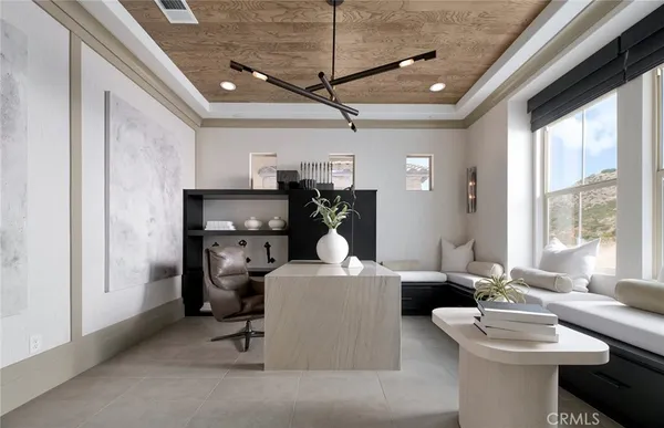 $1,882,790 | 11808 Canoga Avenue, Chatsworth, CA 91311