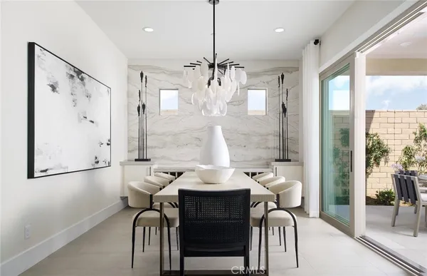 $1,882,790 | 11808 Canoga Avenue, Chatsworth, CA 91311