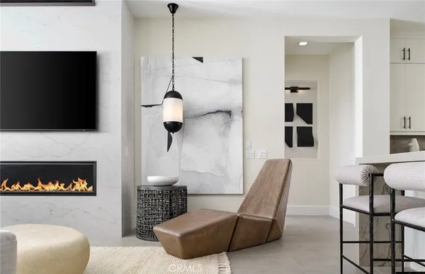 $1,882,790 | 11808 Canoga Avenue, Chatsworth, CA 91311