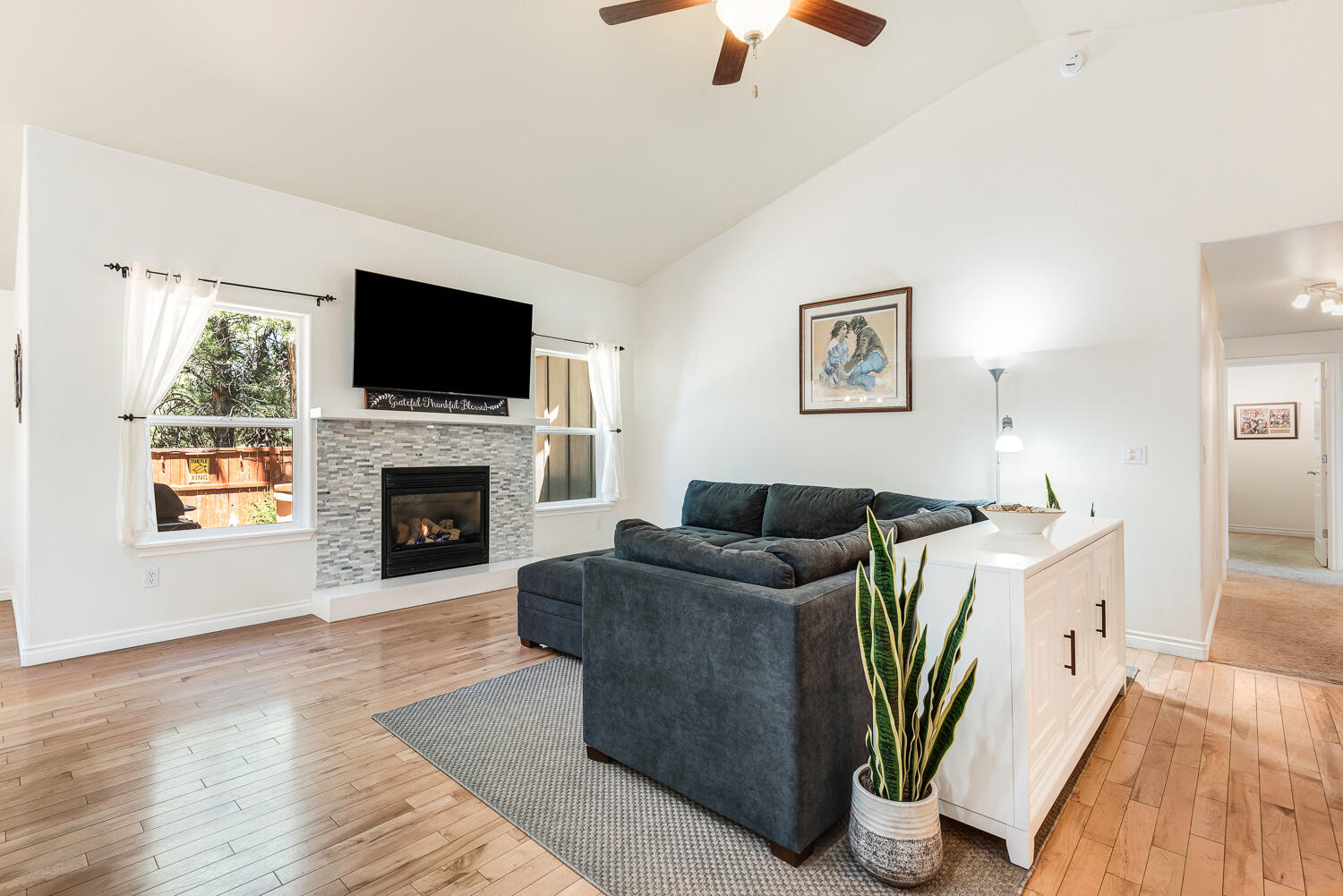 19505 Fishhawk Loop Bend, OR 97702 - Photo 4 of 26 Gas Fireplace