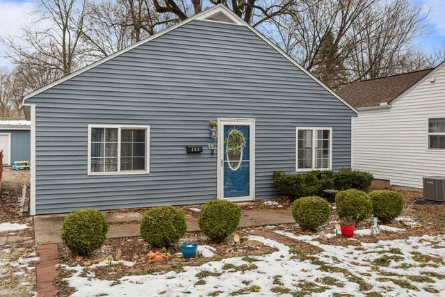 $150,000 | 607 North James Street, Champaign, IL 61821