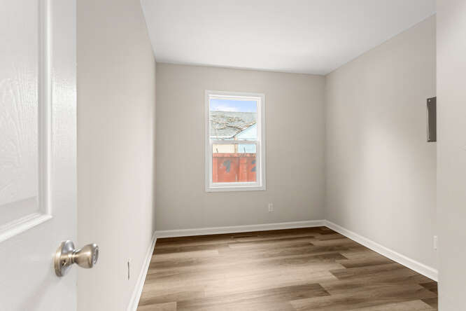 607 North James Street Champaign, IL 61821 - Photo 15 of 26