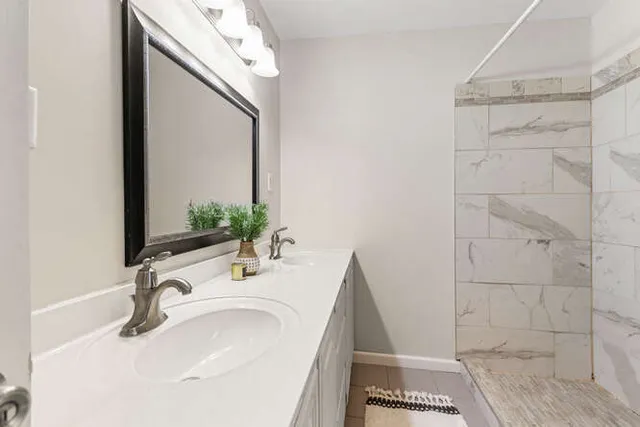 $150,000 | 607 North James Street, Champaign, IL 61821