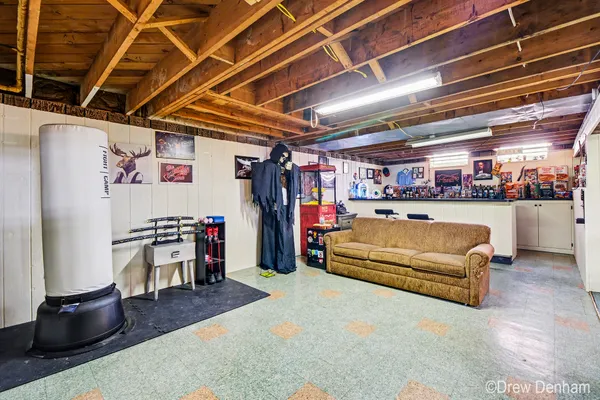 $279,900 | 1797 Newman Street, Trenton, MI 48183