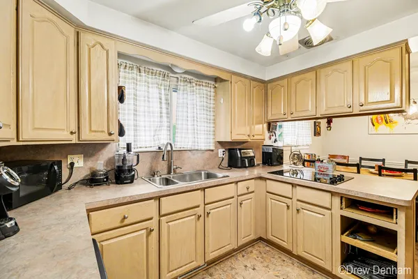 $279,900 | 1797 Newman Street, Trenton, MI 48183