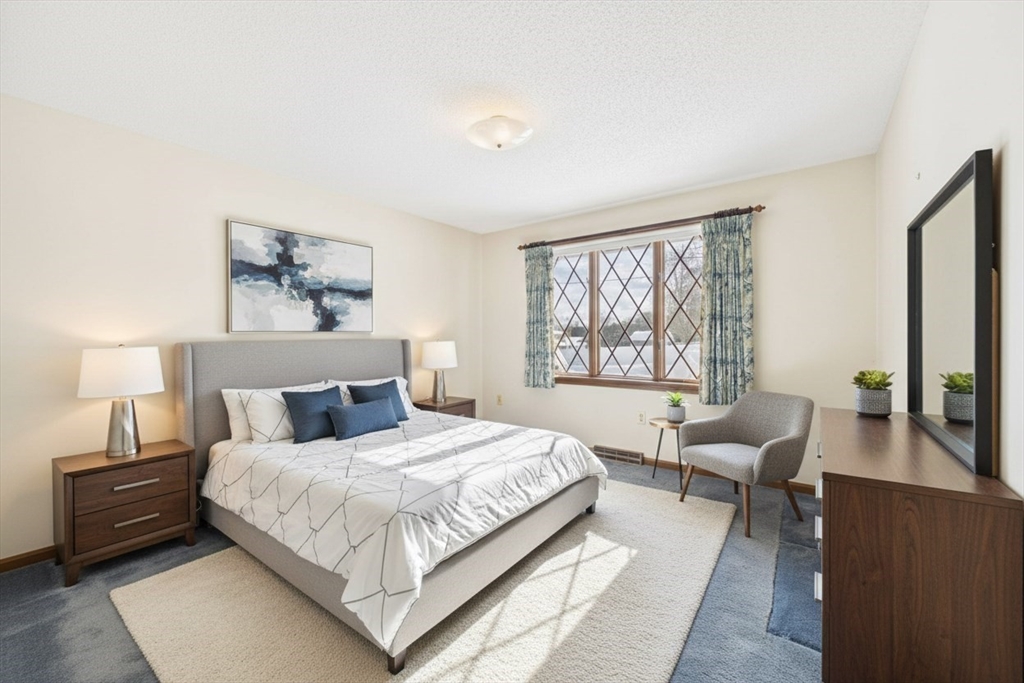 16 Sesame Drive Chicopee, MA 01020 - Photo 24 of 37