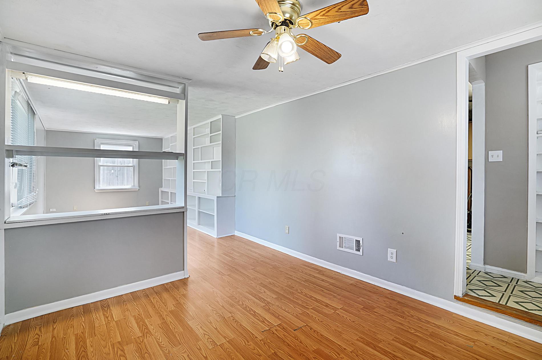 1048 South Hampton Road Columbus, OH 43227 - Photo 11 of 26 Gallery Image 11