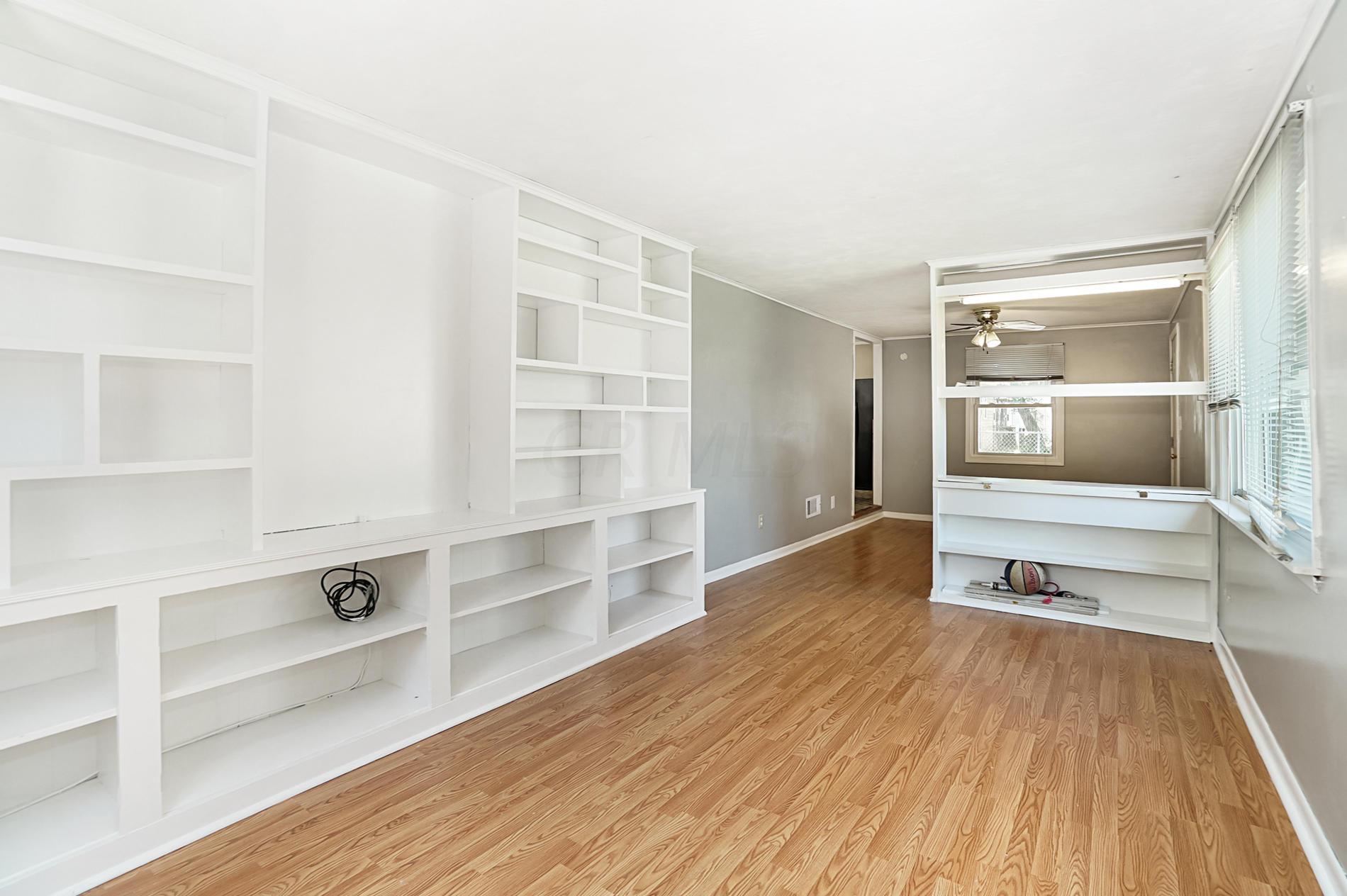 1048 South Hampton Road Columbus, OH 43227 - Photo 14 of 26 Gallery Image 14