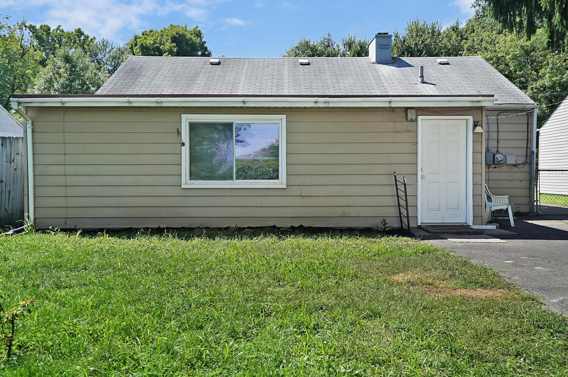 1048 South Hampton Road Columbus, OH 43227 - Photo 24 of 26 Gallery Image 24