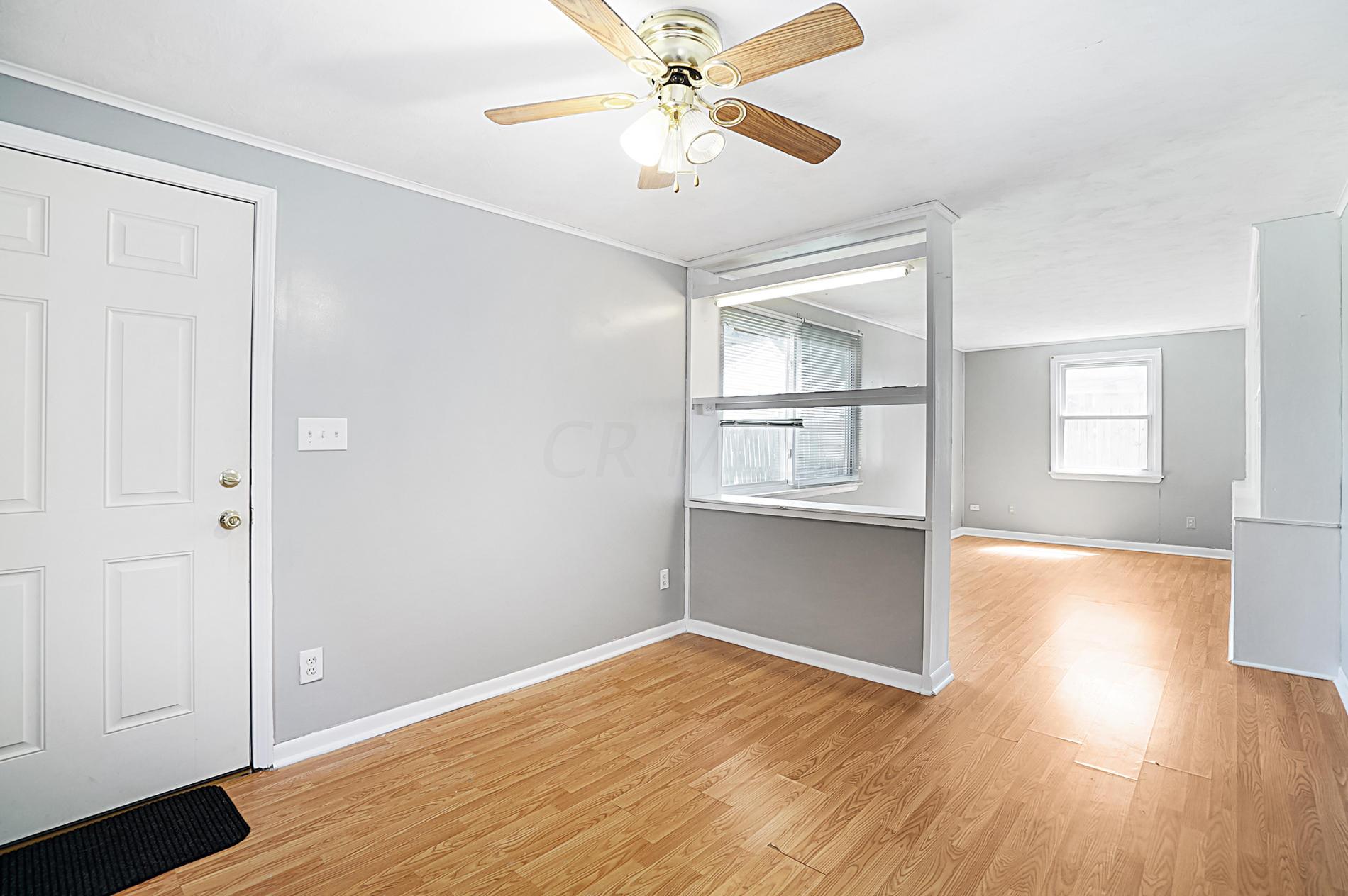 1048 South Hampton Road Columbus, OH 43227 - Photo 10 of 26 Gallery Image 10