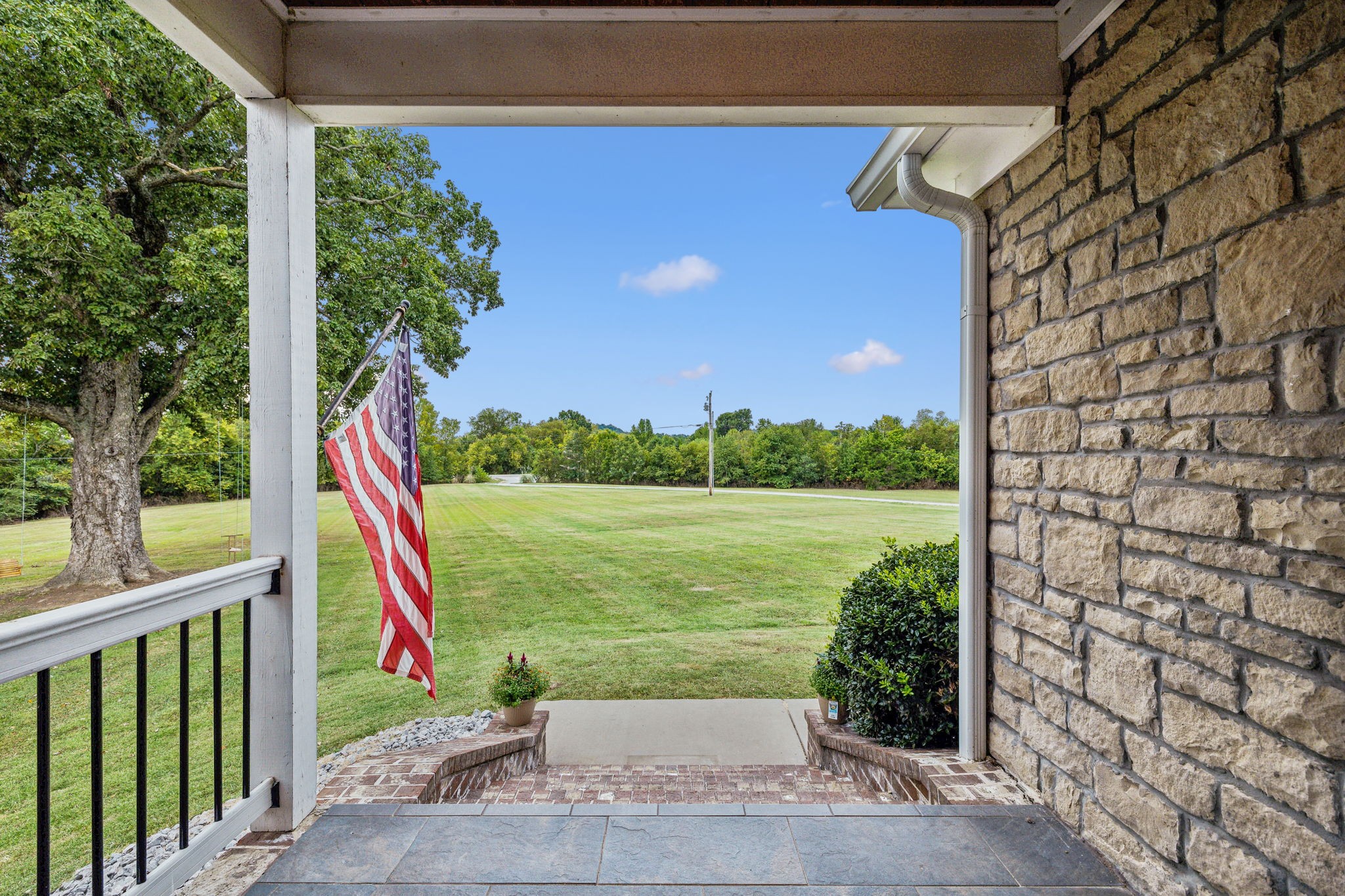 1232 Hardison Road Columbia, TN 38401 - Photo 11 of 65