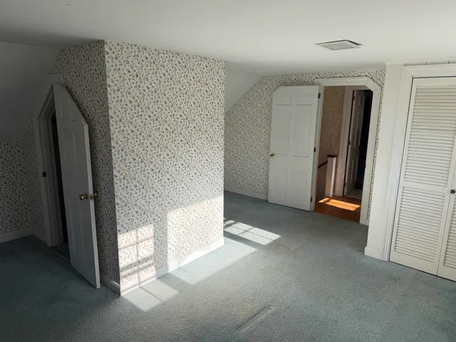 $695,000 | 10 On The Common, Lyme, NH 03768