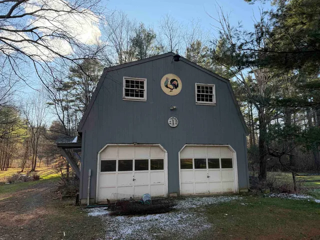$695,000 | 10 On The Common, Lyme, NH 03768