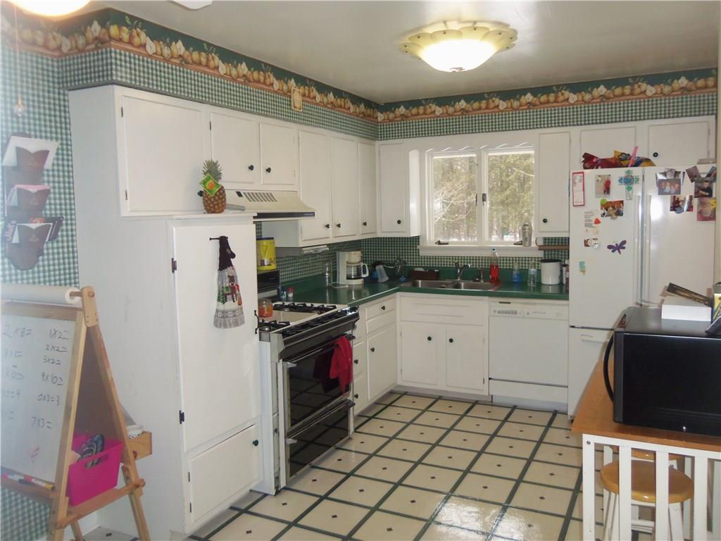 328 East Brady Road Kittanning, PA 16201 - Photo 4 of 18 Gallery Image 4