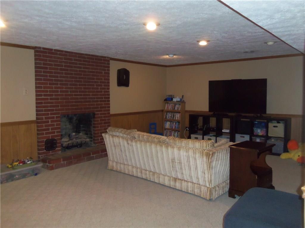 328 East Brady Road Kittanning, PA 16201 - Photo 9 of 18 Gallery Image 9