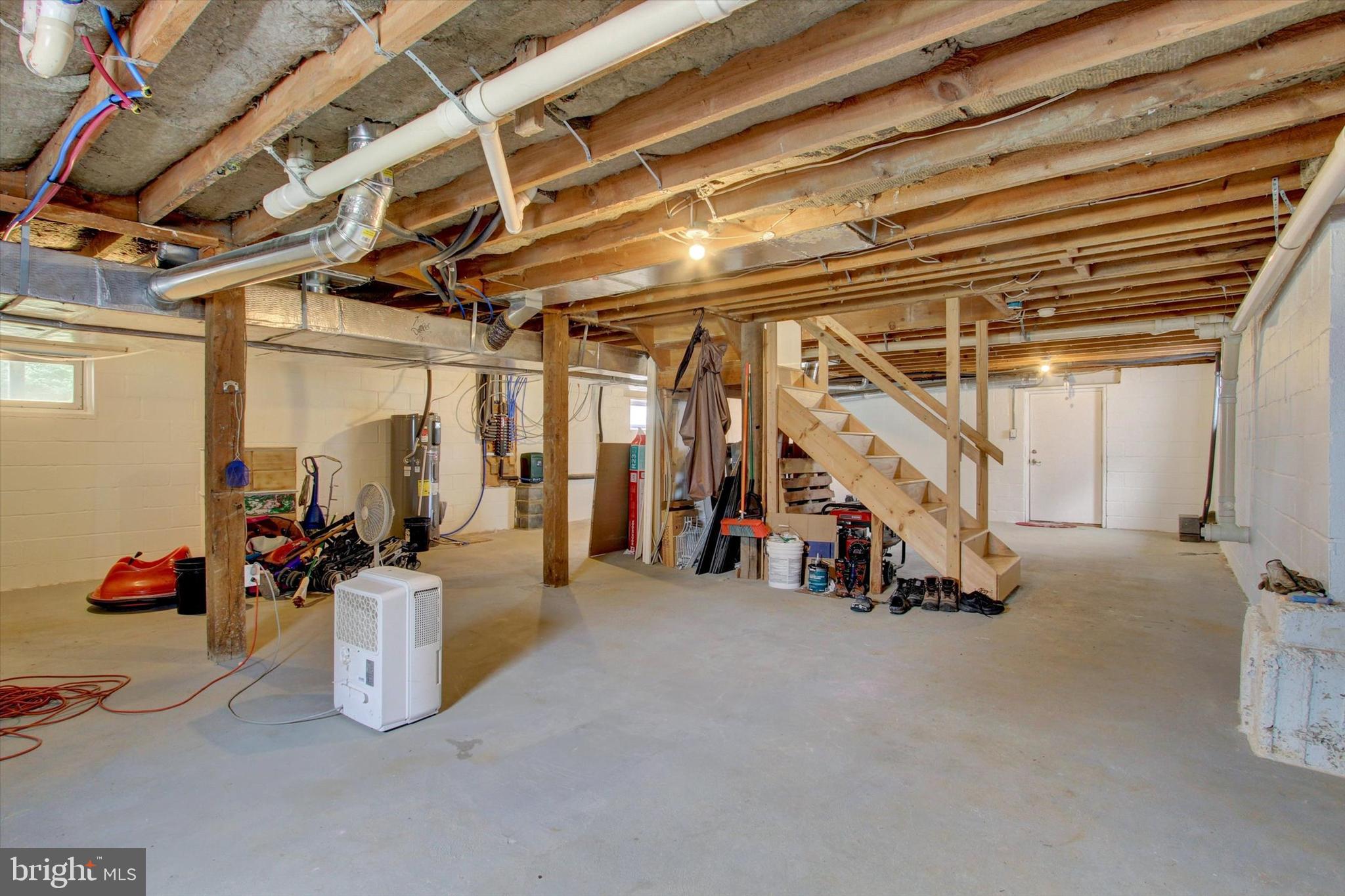 651 Alexander Spring Road Carlisle, PA 17015 - Photo 28 of 28 a view of livingroom with furniture