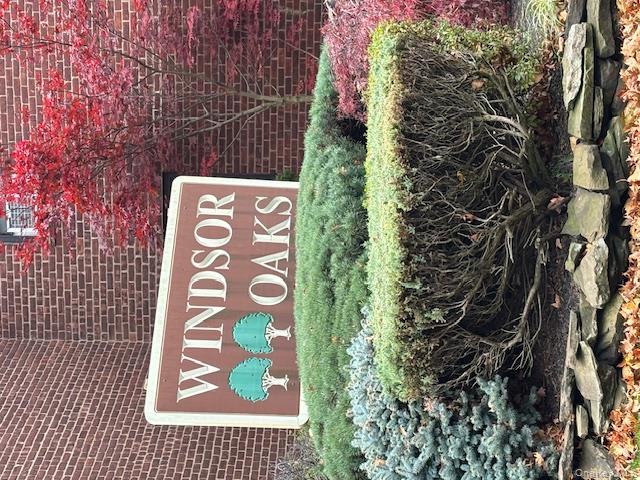 219-07 74th Avenue, Unit 447B2 Queens, NY 11364 - Photo 15 of 15 a view of outdoor space with wooden fence