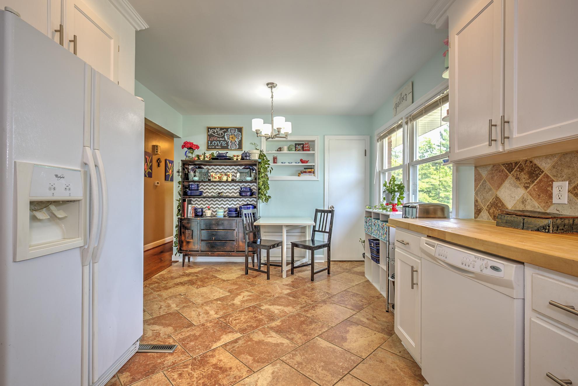 4417 Florist Road Roanoke, VA 24012 - Photo 6 of 28 Upper Kitchen