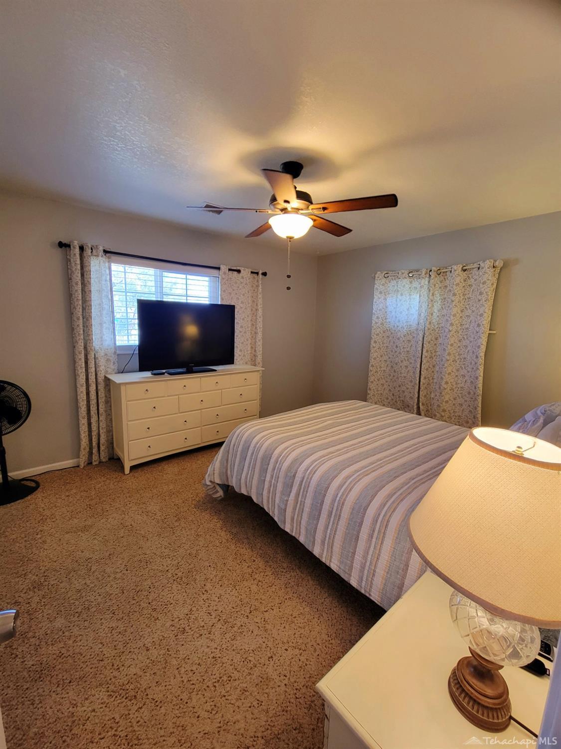 402 Ash Street Tehachapi, CA 93561 - Photo 24 of 32 Gallery Image 24