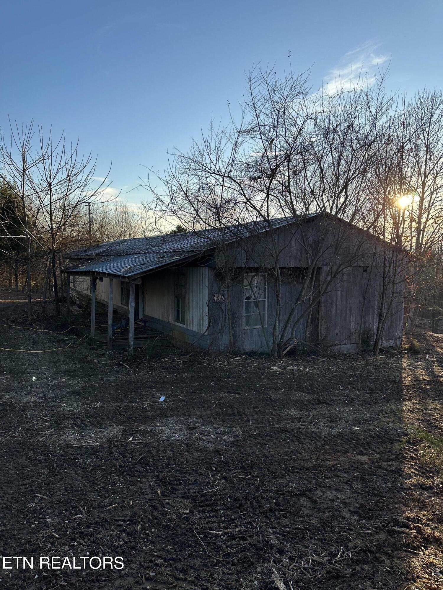 513 Rogers Road Speedwell, TN 37870 - Photo 18 of 18 IMG_3408