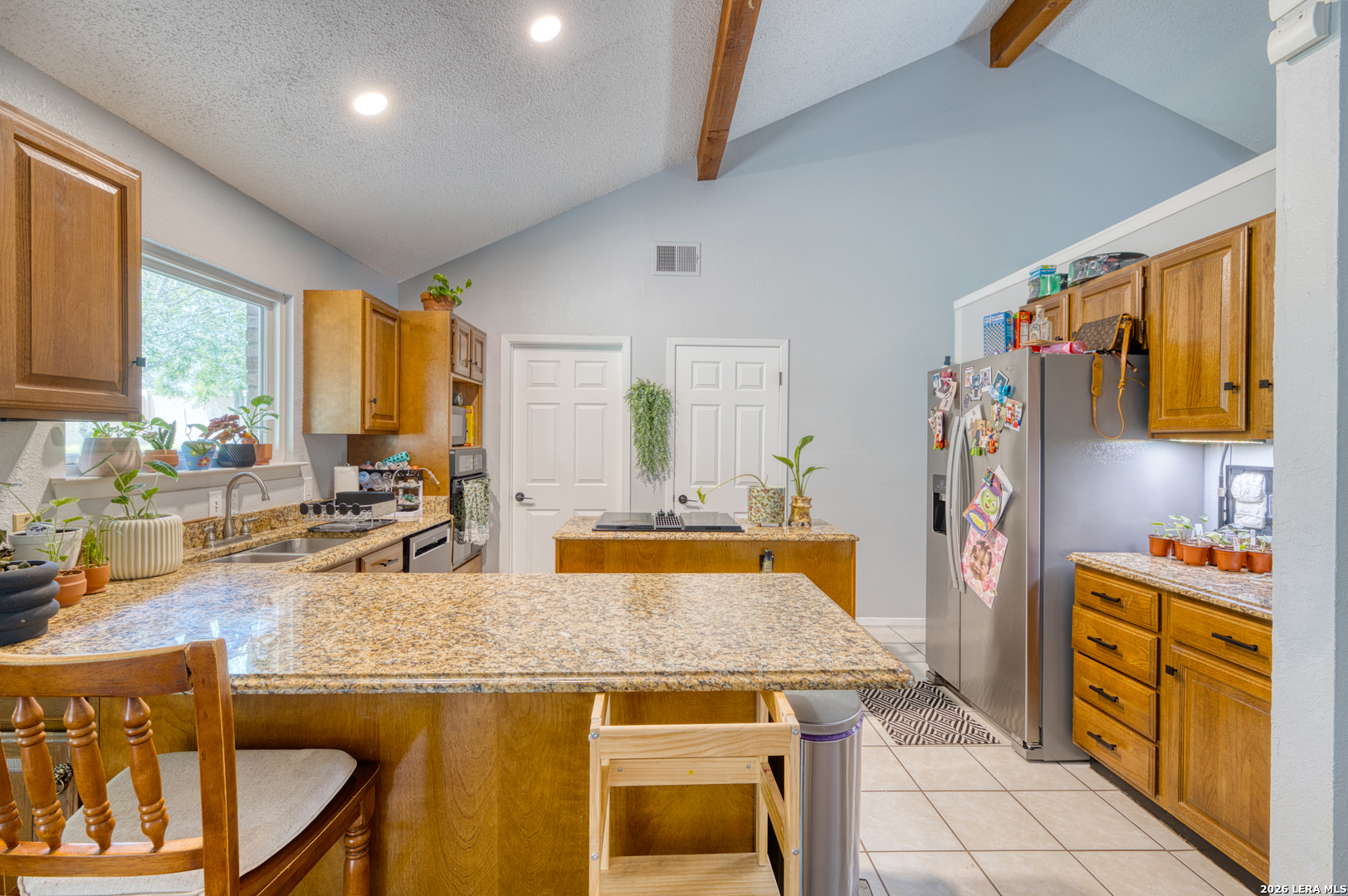 208 Echo Valley Drive Del Rio, TX 78840 - Photo 12 of 38