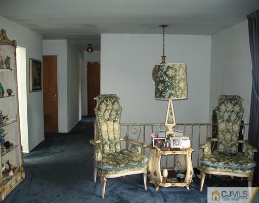 13 Tompkins Road East Brunswick, NJ 08816 - Photo 7 of 11 Gallery Image 7