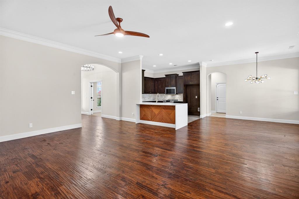 7320 Spring Ranch Court Godley, TX 76044 - Photo 12 of 38