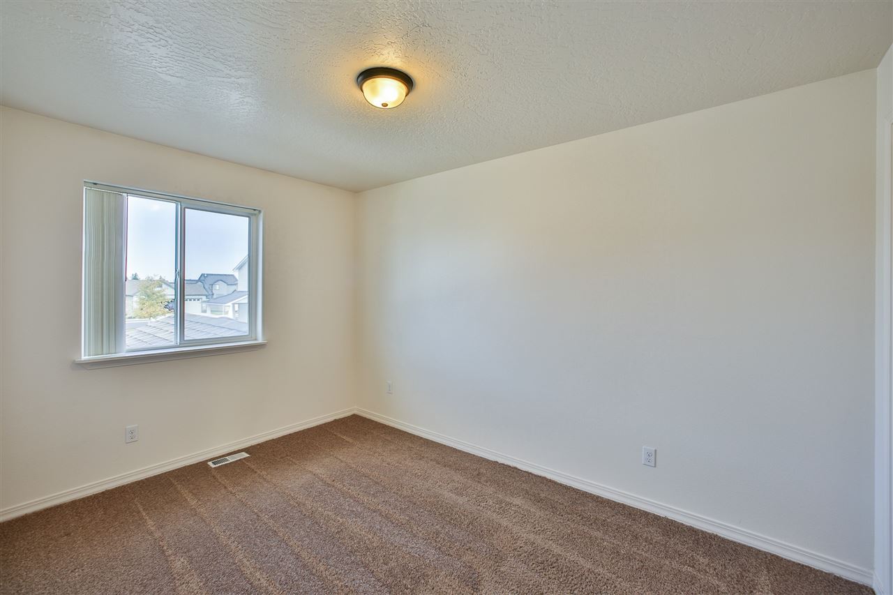 3914 Moonlight Court Spokane, WA 99208 - Photo 14 of 19 Gallery Image 14