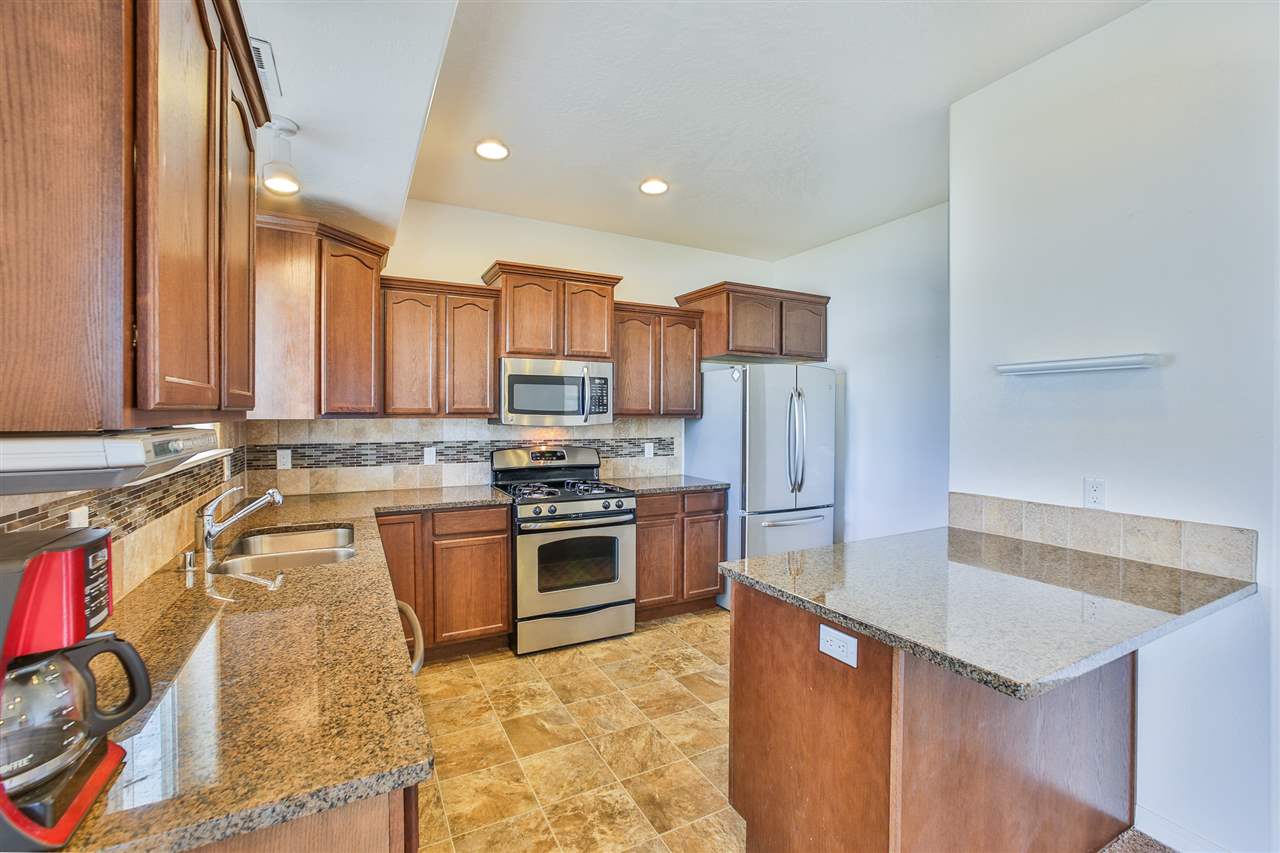 3914 Moonlight Court Spokane, WA 99208 - Photo 7 of 19 Gallery Image 7