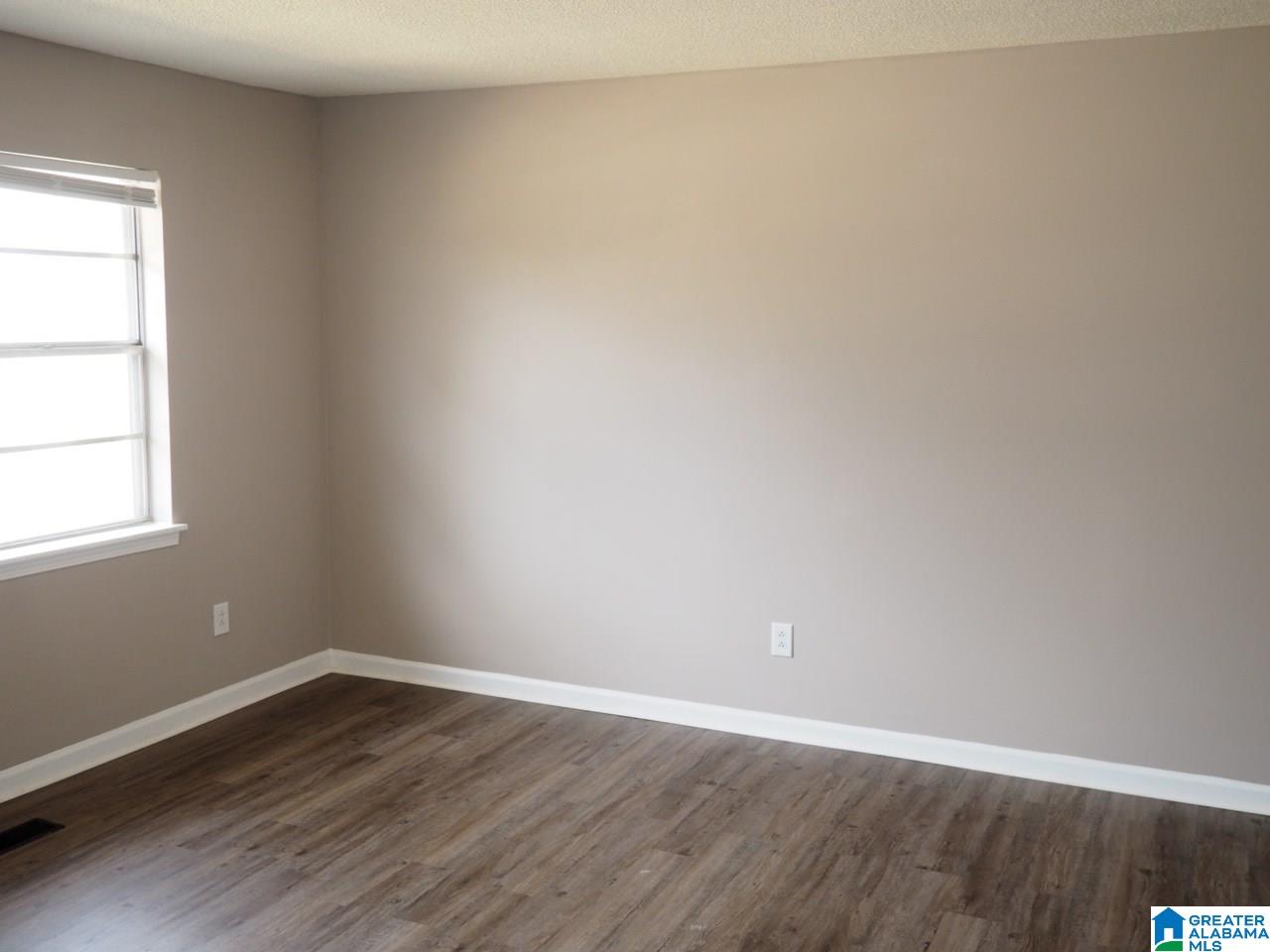 321 13th Way Pleasant Grove, AL 35127 - Photo 3 of 17