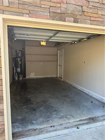 $2,000 | 629 Oakside Place, Acworth, GA 30102
