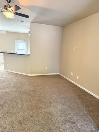 $2,000 | 629 Oakside Place, Acworth, GA 30102