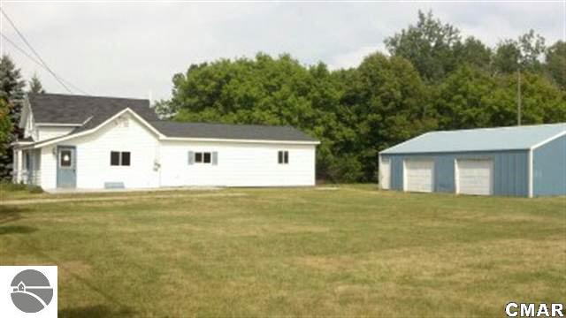 7720 West Stanton Road Stanton, MI 48888 - Photo 1 of 13 1768655.JPG