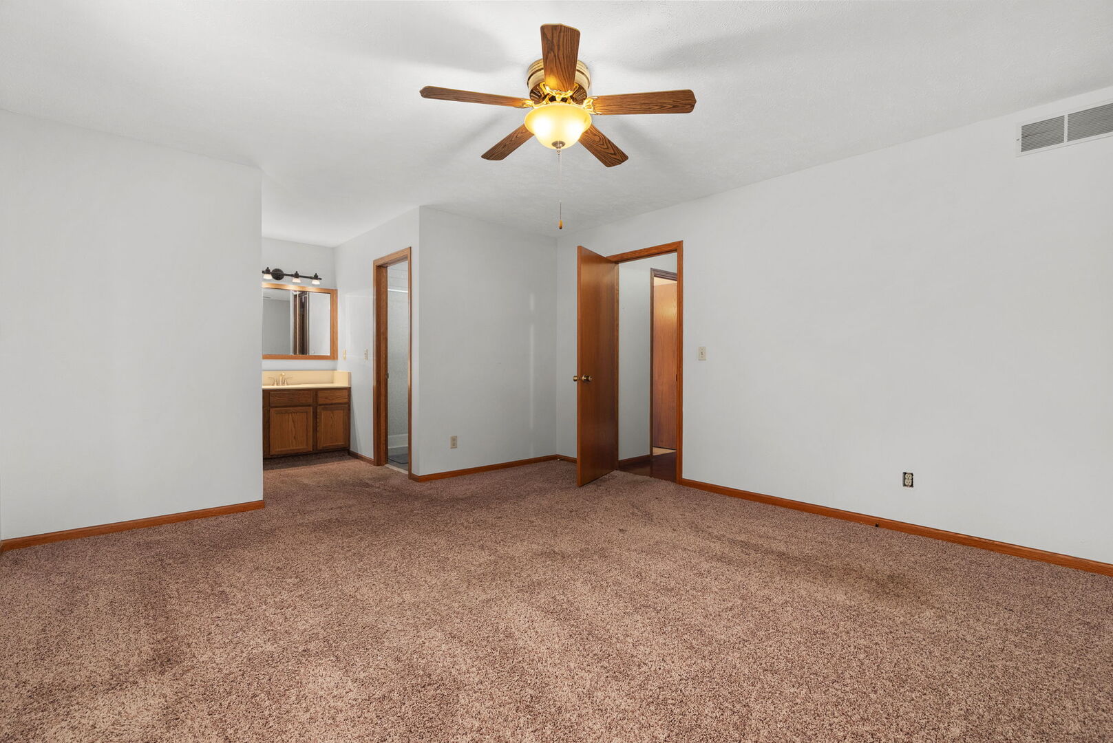 9690 Merino Run Roscoe, IL 61073 - Photo 27 of 50