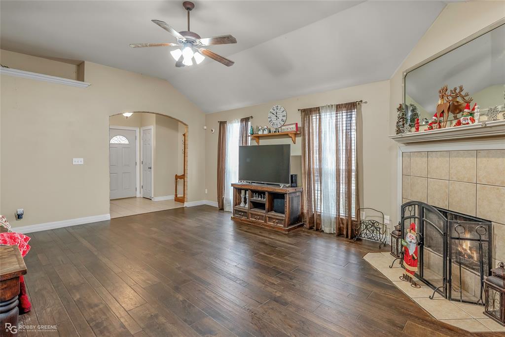 8818 McCain Road Shreveport, LA 71107 - Photo 3 of 23