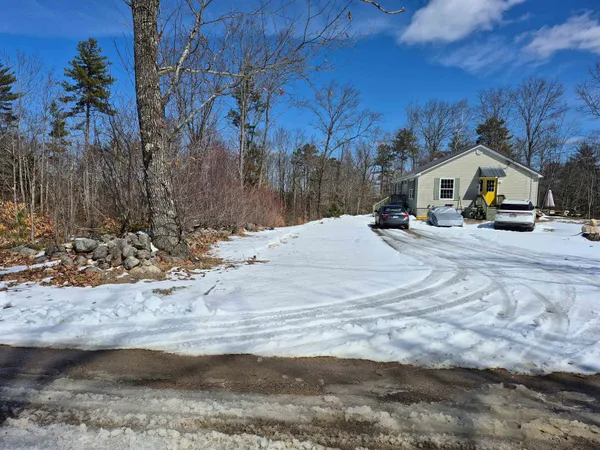 $415,000 | 115 Moody Road, Effingham, NH 03882