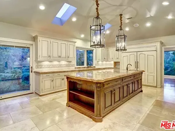 $14,500 | 1681 Stone Canyon Road, Los Angeles, CA 90077