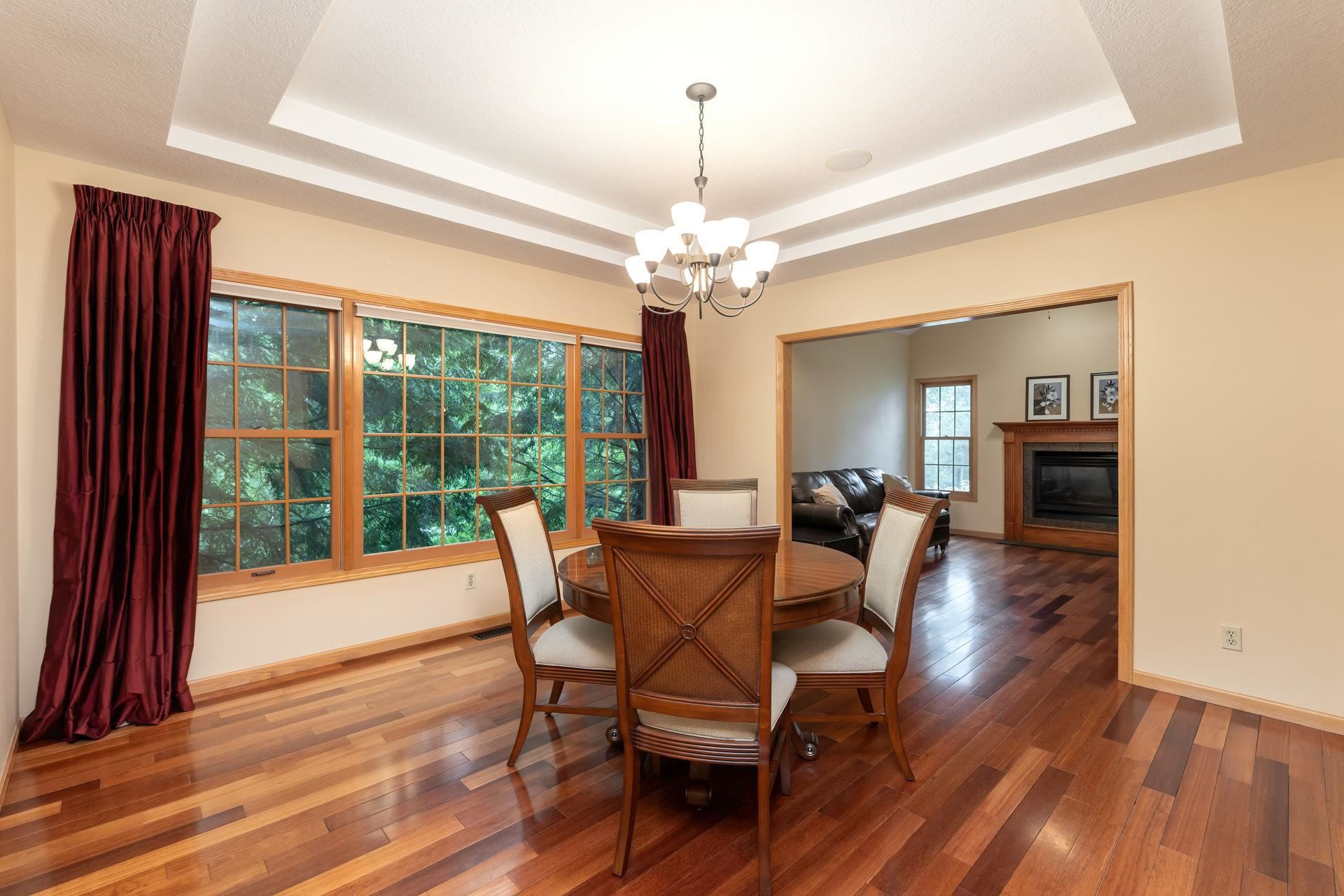 6812 Ridges Court Bettendorf, IA 52722 - Photo 8 of 50 Gallery Image 8